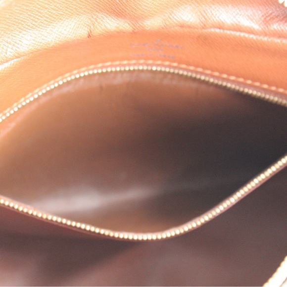 AUTHENTIC LOUIS VUITTON BOULOGNE 30 With Cert. EXCELLENT - Picture 11 of 12